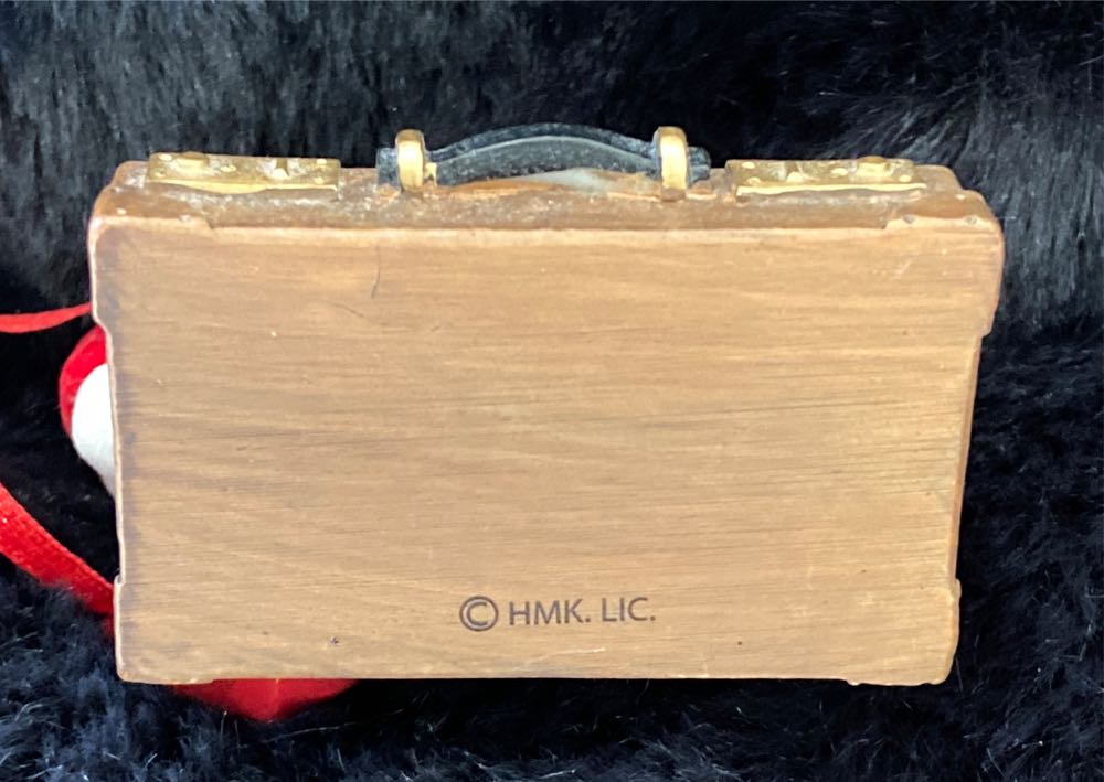 Believe Suitcase  ornament collectible - Main Image 3