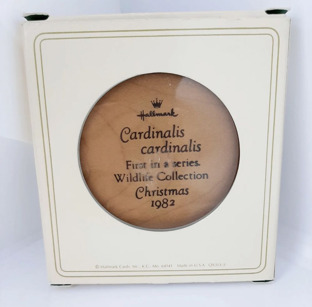 01 - Cardinals (of 07) - Holiday Wildlife (Birds, Cardinals) ornament collectible - Main Image 4