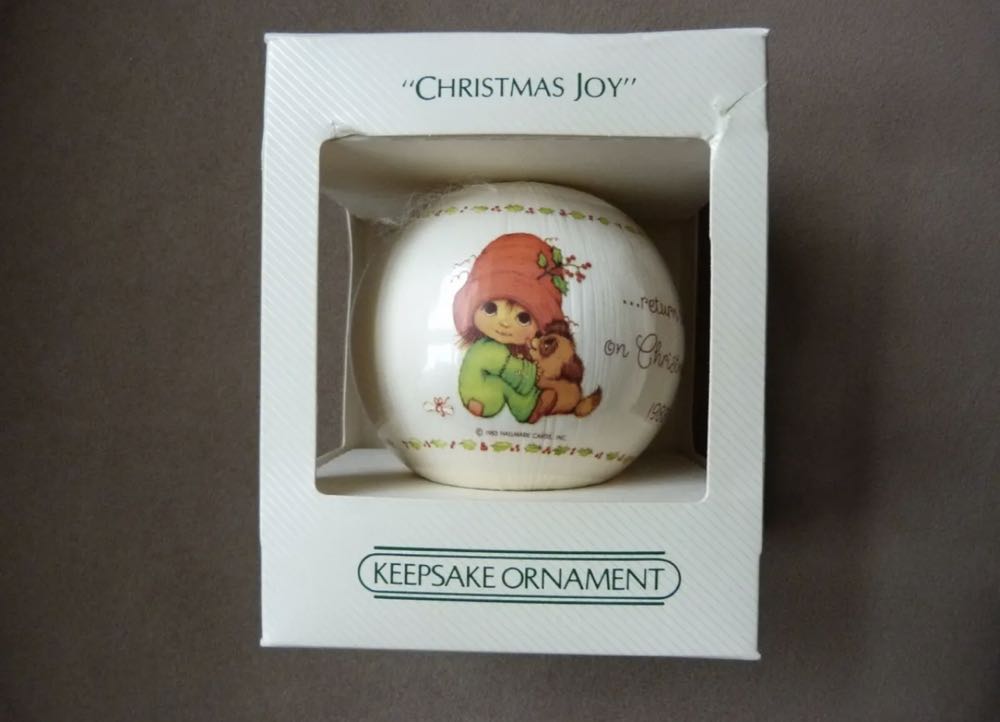 Red Maple Tree 9 inch