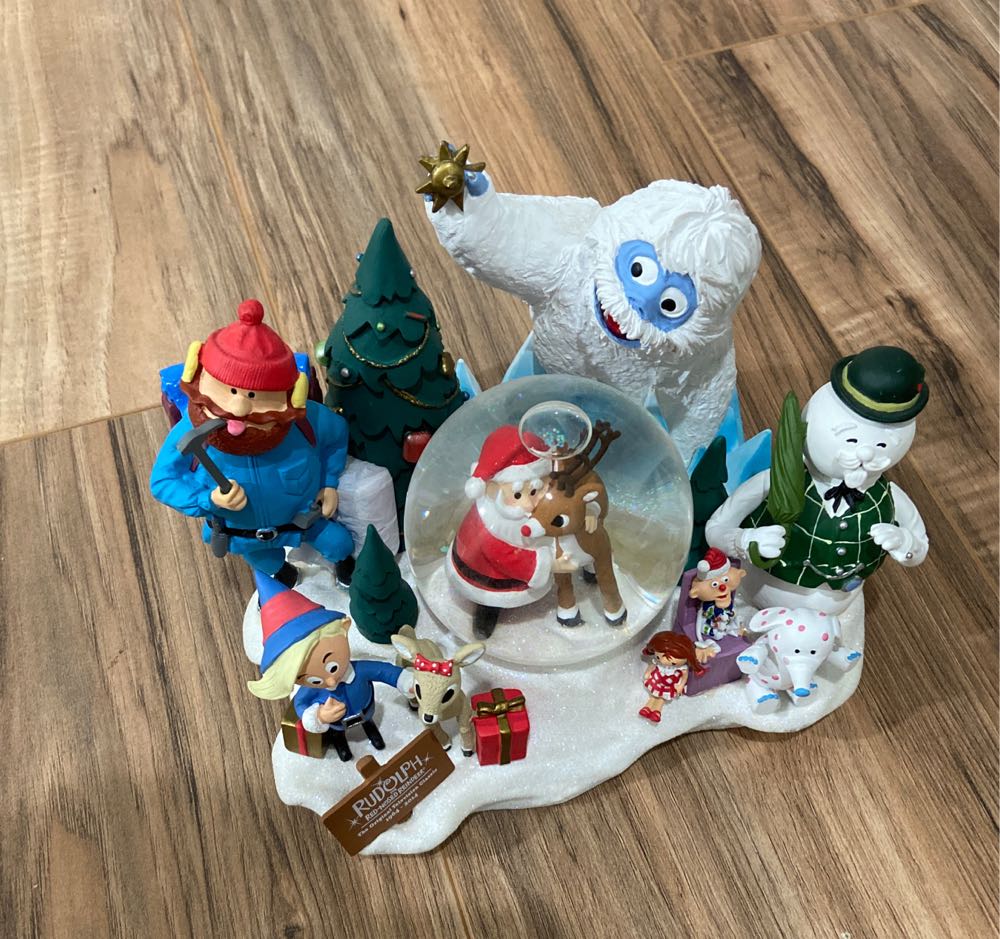 Ltd Edition Hallmark Christmas Rudolph The Red Nosed Reindeer Snow Globe  ornament collectible [Barcode 795902460914] - Main Image 4