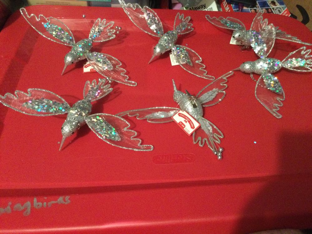 Hummingbird Silver - Holiday Time ornament collectible - Main Image 3