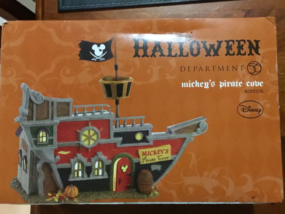 Mickey’s Pirate Cove - Snow Village Halloween (Halloween) ornament collectible [Barcode 045544424899] - Main Image 2