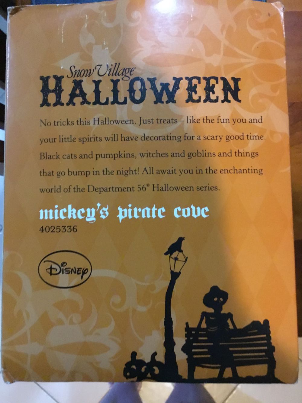 Mickey’s Pirate Cove - Snow Village Halloween (Halloween) ornament collectible [Barcode 045544424899] - Main Image 3
