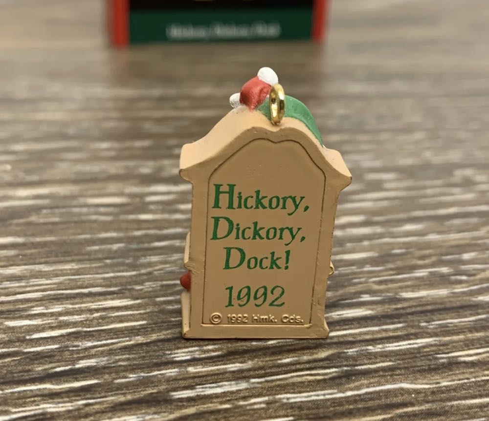 Hickory, Dickory, Dock Miniature  ornament collectible - Main Image 4
