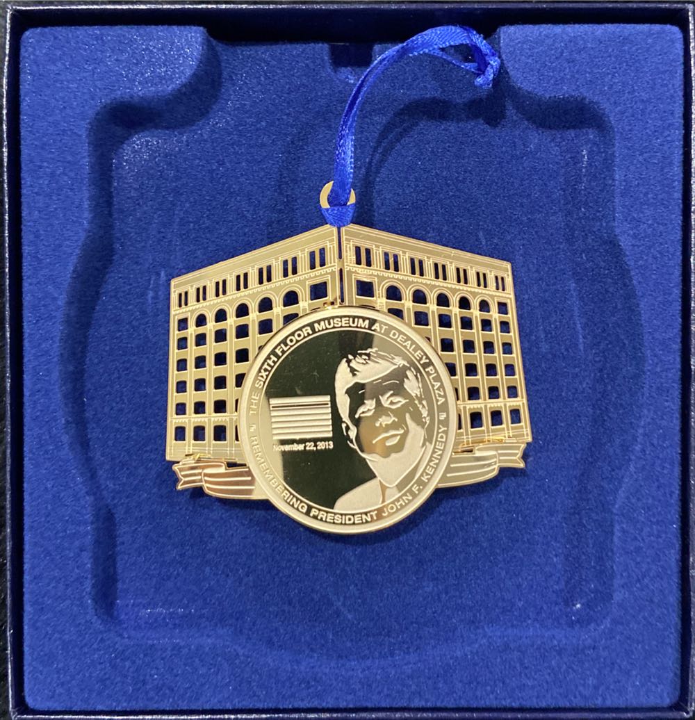 The Sixth Floor Museum At Sealey Plaza  ornament collectible [Barcode 5121821] - Main Image 3
