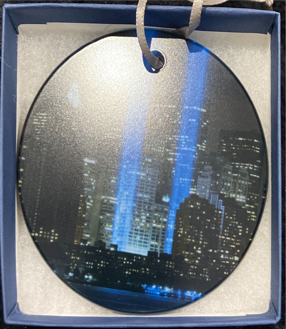 Tribute In Light  ornament collectible [Barcode 300603] - Main Image 3