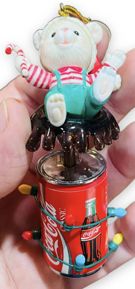 A Splash Of Cool Yule  (Coca-Cola) ornament collectible [Barcode 045544185875] - Main Image 2