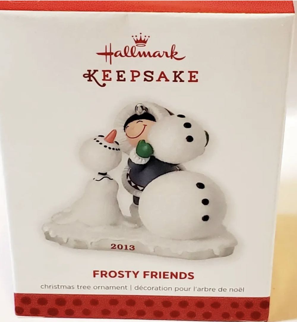 Frosty Friends (34th In Series)  ornament collectible - Main Image 3