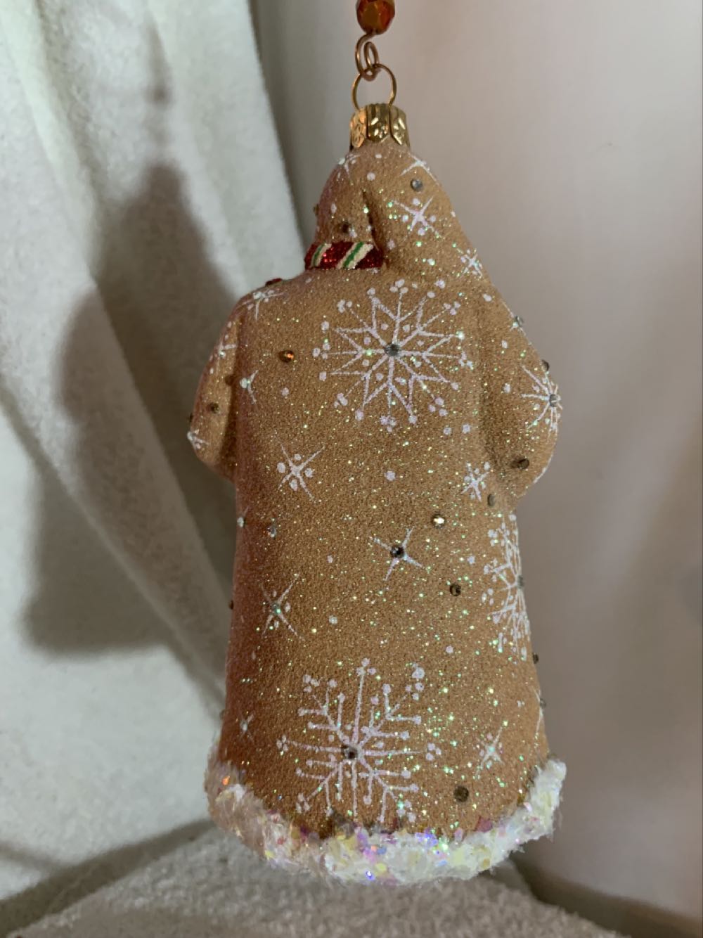 Frosty Friends, Gingerbread - Other Exclusive (Santa) ornament collectible - Main Image 3