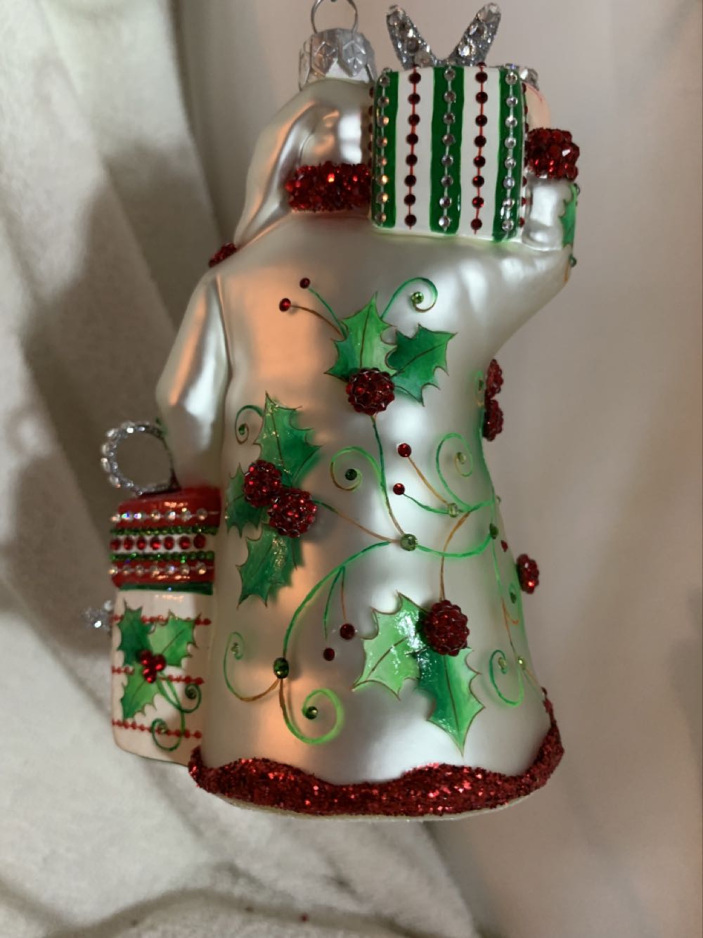 Be Present, Holly - Other Exclusive (Santa) ornament collectible - Main Image 3