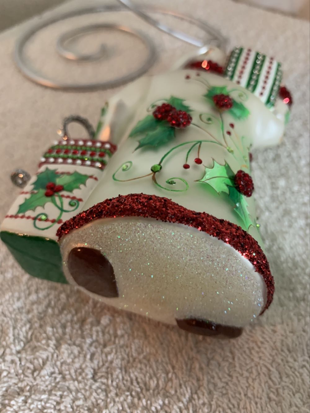 Be Present, Holly - Other Exclusive (Santa) ornament collectible - Main Image 4