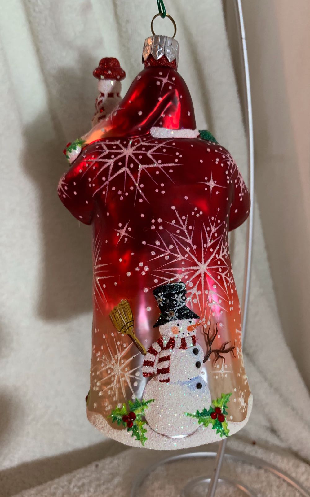 Surprise, Red - General Line (Santa) ornament collectible - Main Image 3