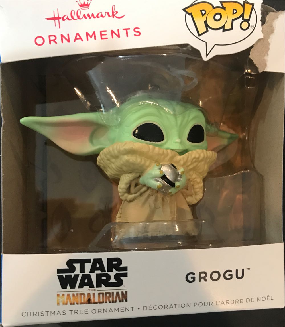 Lemax Tagging Along #02833