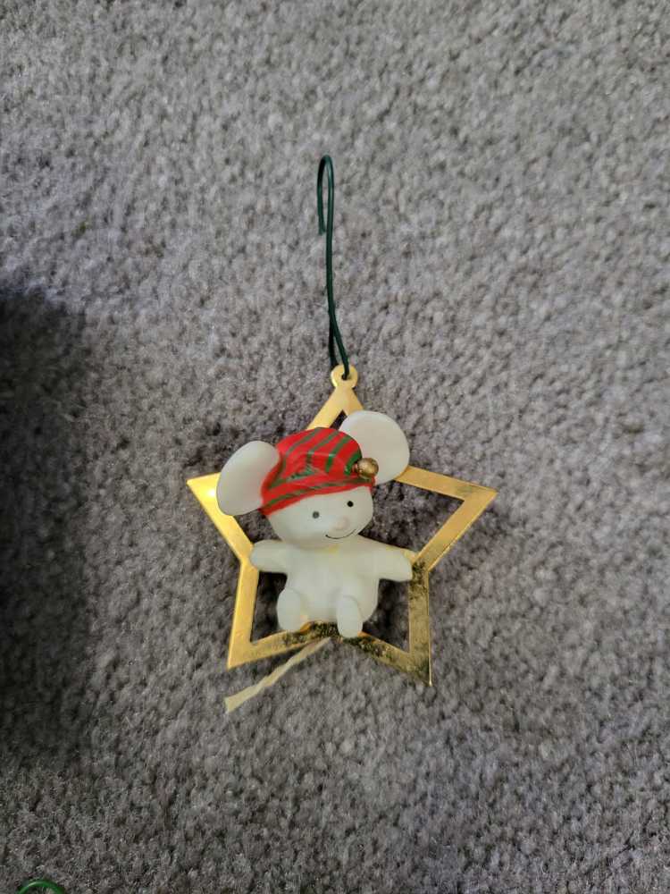 Toy Story: “ALIENS in TOY PACKAGING”