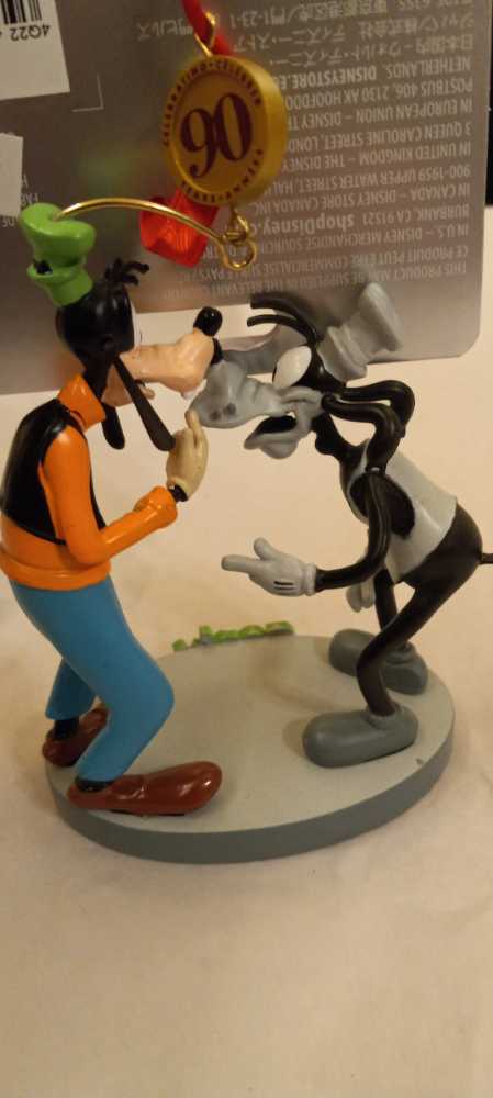 Goofy 90 Years Anniversary  - Disney Sketchbook Ornament (Disney - Goofy) ornament collectible - Main Image 2