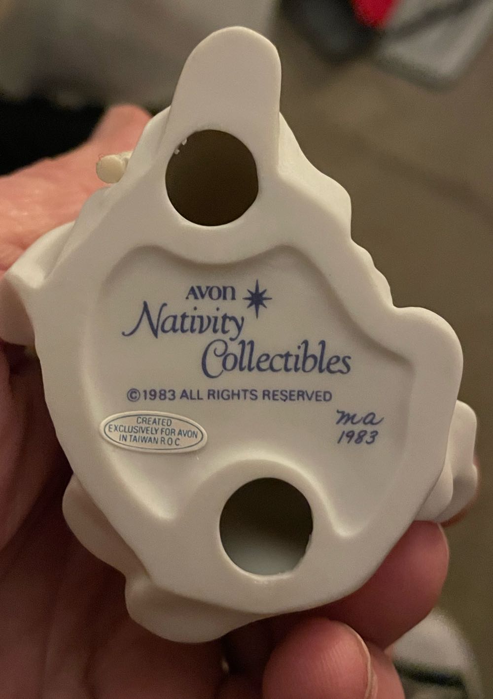 Avon - Nativity Collectibles - 1983 - Shepherds - The Shepherd - Shepherd (Nativity) ornament collectible - Main Image 3