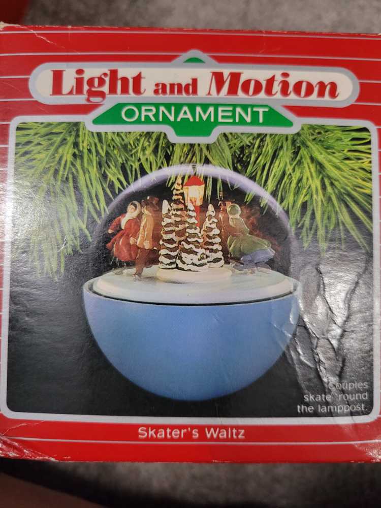 Nightmare Before Christmas - A Snowman Surprise