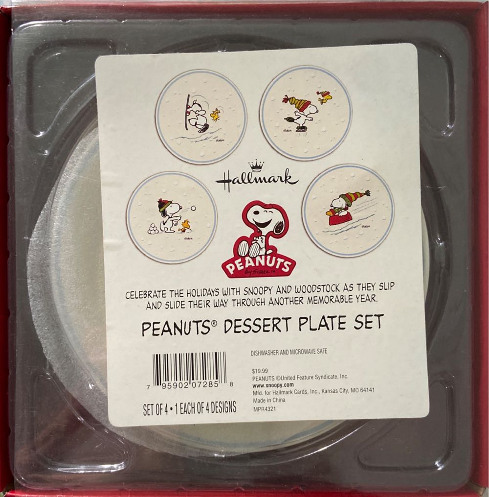 Hallmark Snoopy Peanuts 4 Dessert Plates Winter Scenes Hallmark Vintage Hallmark Vintage~nib  ornament collectible [Barcode 795902072858] - Main Image 2