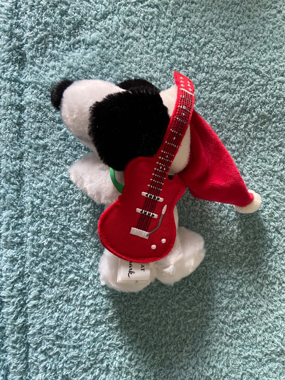 Snoopy With Guitar  ornament collectible - Main Image 2