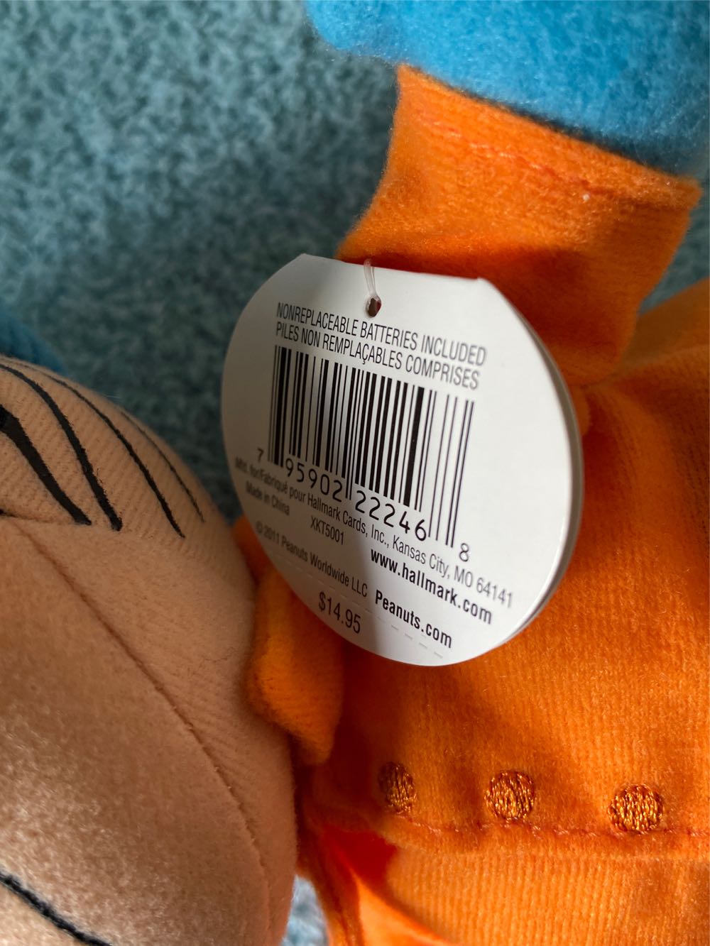 Upc 795902222468 Hallmark Goodwill To All Linus  ornament collectible [Barcode 795902222468] - Main Image 4