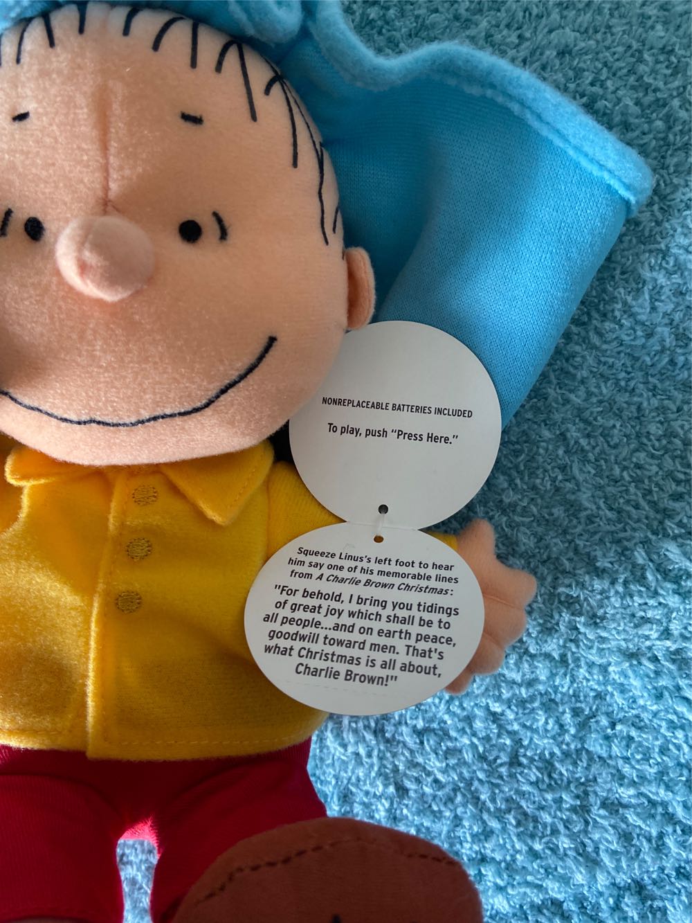 Linus Shepherd What Christmas Is All About Plush Talking Peanuts Snoopy Hallmark  ornament collectible [Barcode 795902124601] - Main Image 3