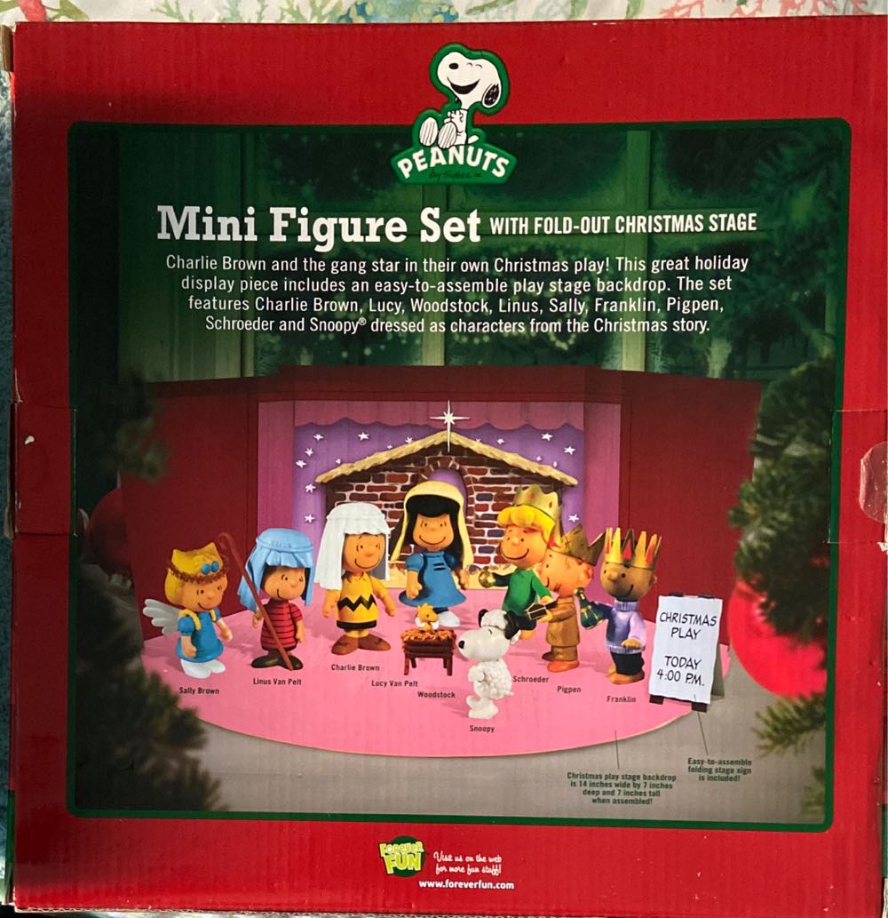 Peanuts Christmas Poseable Mini Figure Set Of 9 Christmas Play Stage  ornament collectible [Barcode 879104010778] - Main Image 2