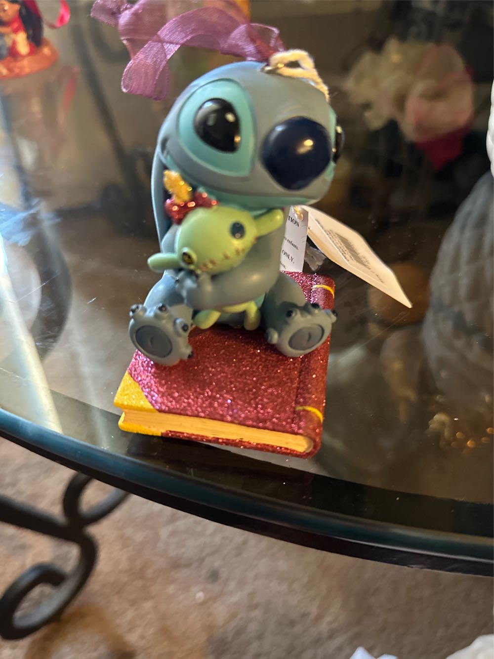 Merveilleux Claus, Red: Green & White