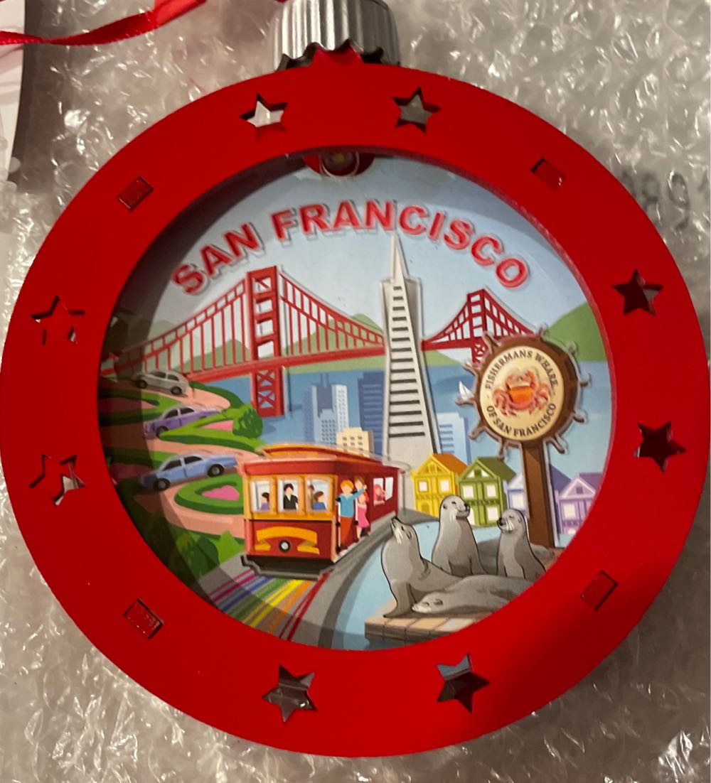 WORLD - San Fran Light Up Macy’s  ornament collectible [Barcode 766390213306] - Main Image 1
