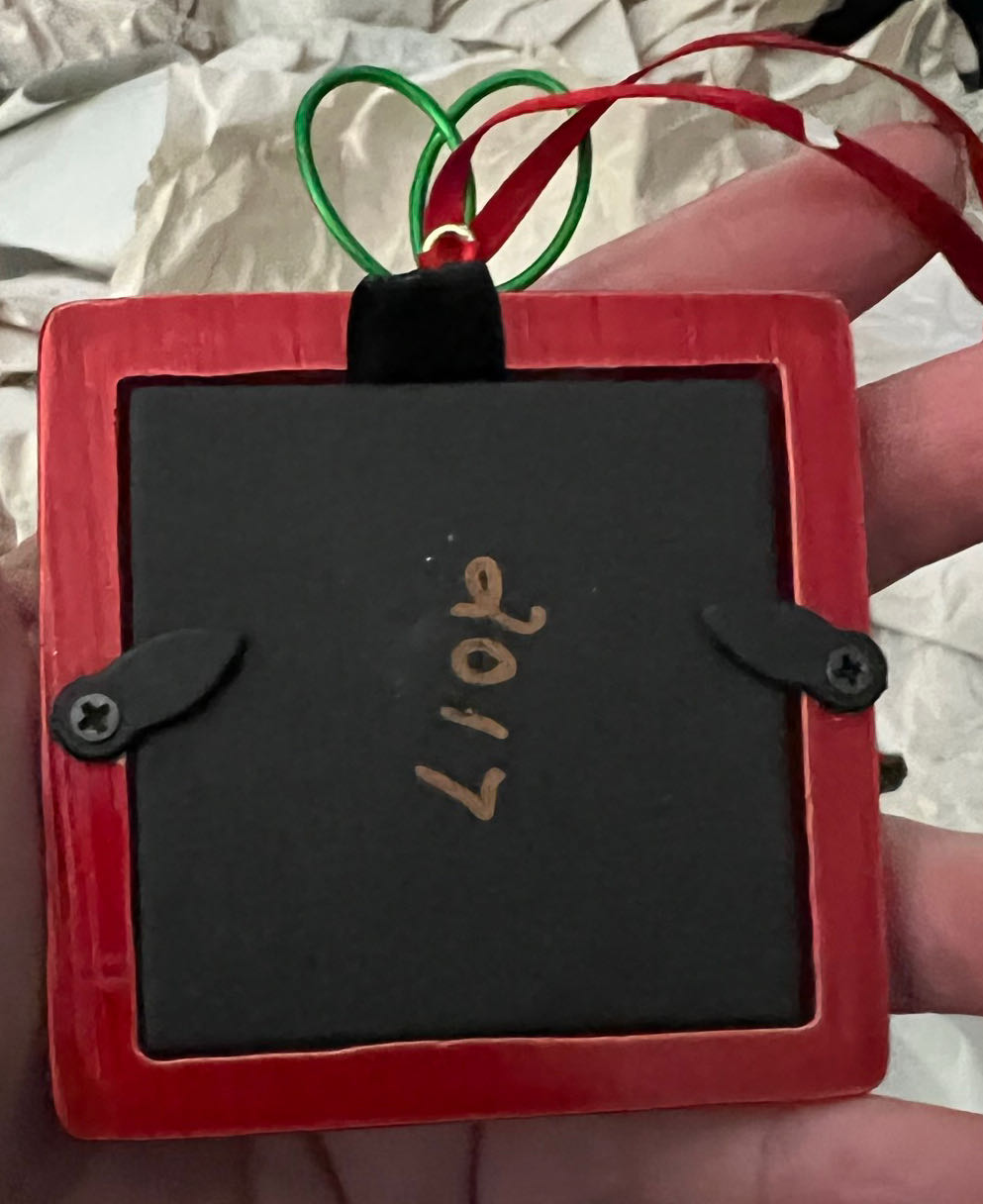 Photo Frame - Beasley - 2017 ornament collectible - Main Image 2