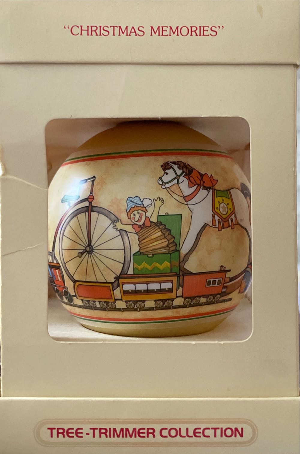 Christmas Memories  ornament collectible - Main Image 2