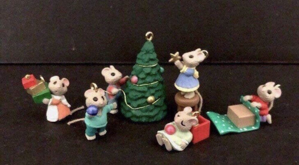 Tender Tiny Touches - 1996 - Tiny Christmas Helpers - Starlet - Tiny Tender Touches (Collection - Miniature) ornament collectible - Main Image 4