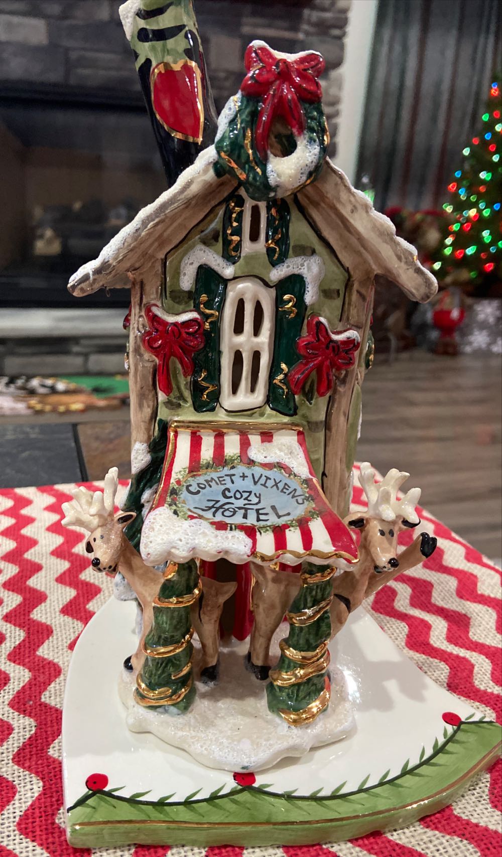 Place T Lite Comet+Vixen Here  ornament collectible - Main Image 4