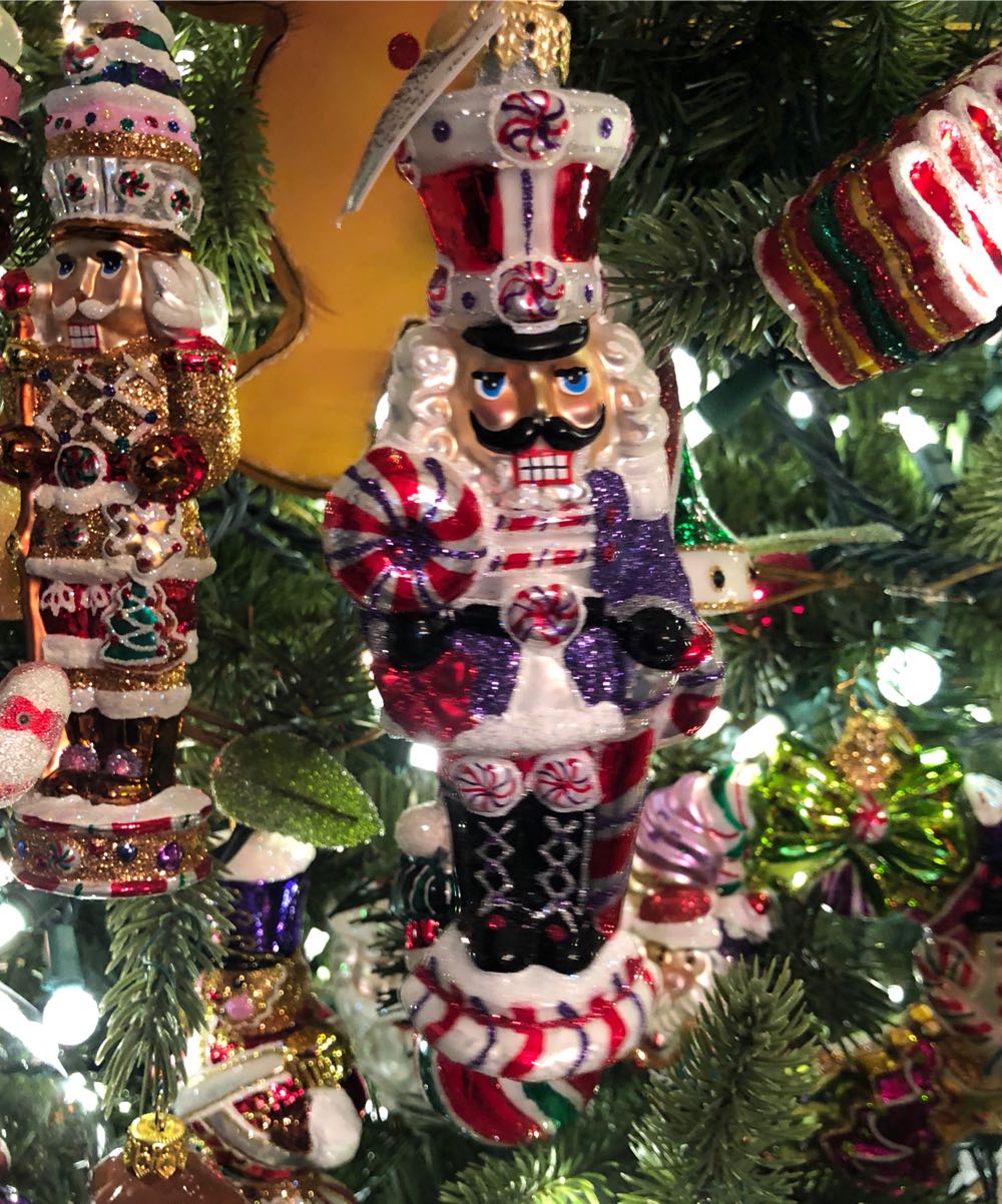 Candy Cane Cracker - Sweets ornament collectible [Barcode 026301897958] - Main Image 2