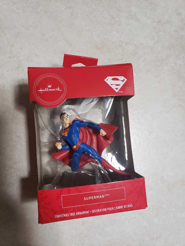 Superman  ornament collectible [Barcode 763795678426] - Main Image 1