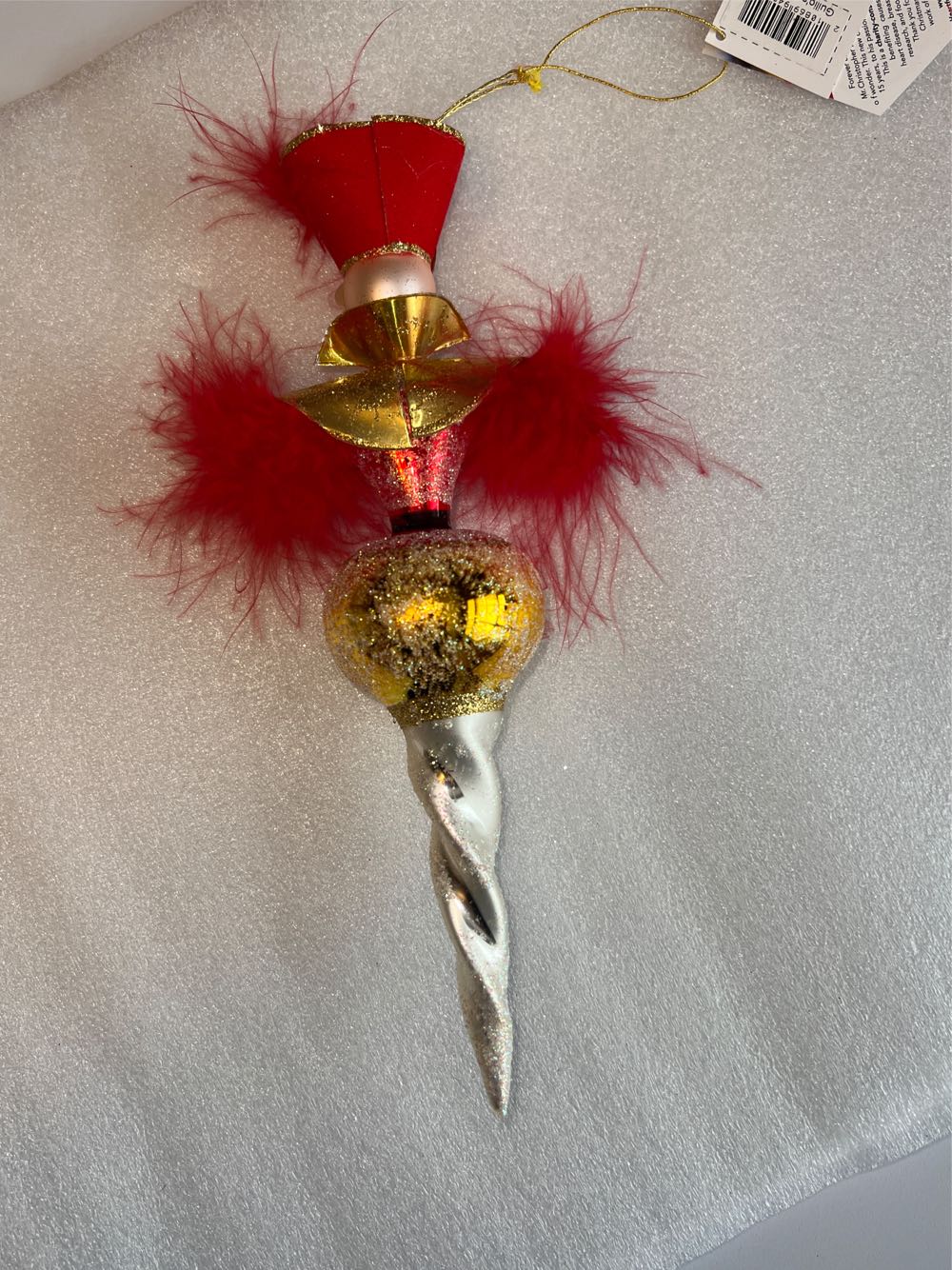 Guilio’s Parade  (Italians) ornament collectible [Barcode 210869940441] - Main Image 2