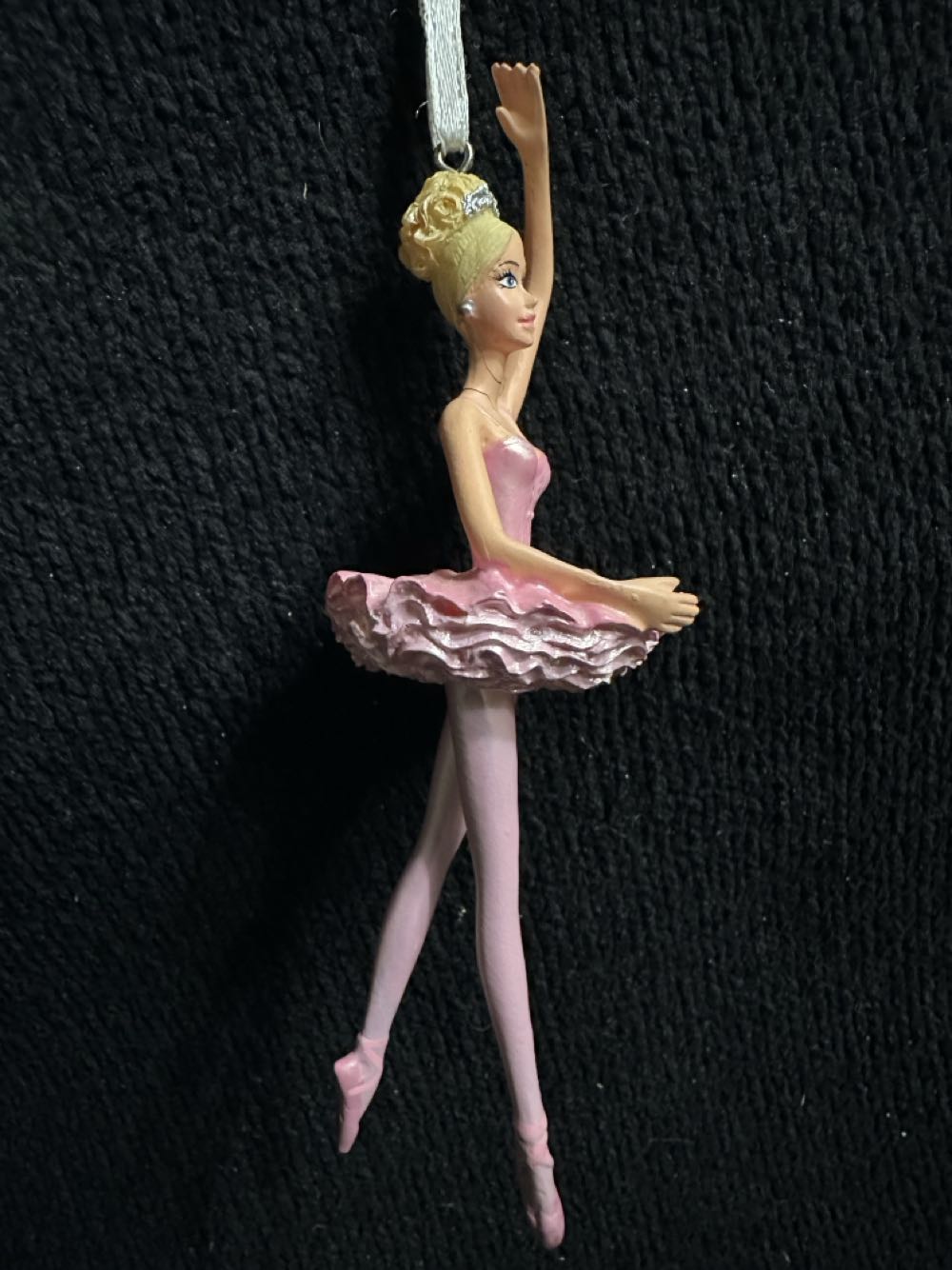 Holiday Barbie Ballerina  (Barbie / Ballet) ornament collectible [Barcode 763795022052] - Main Image 2