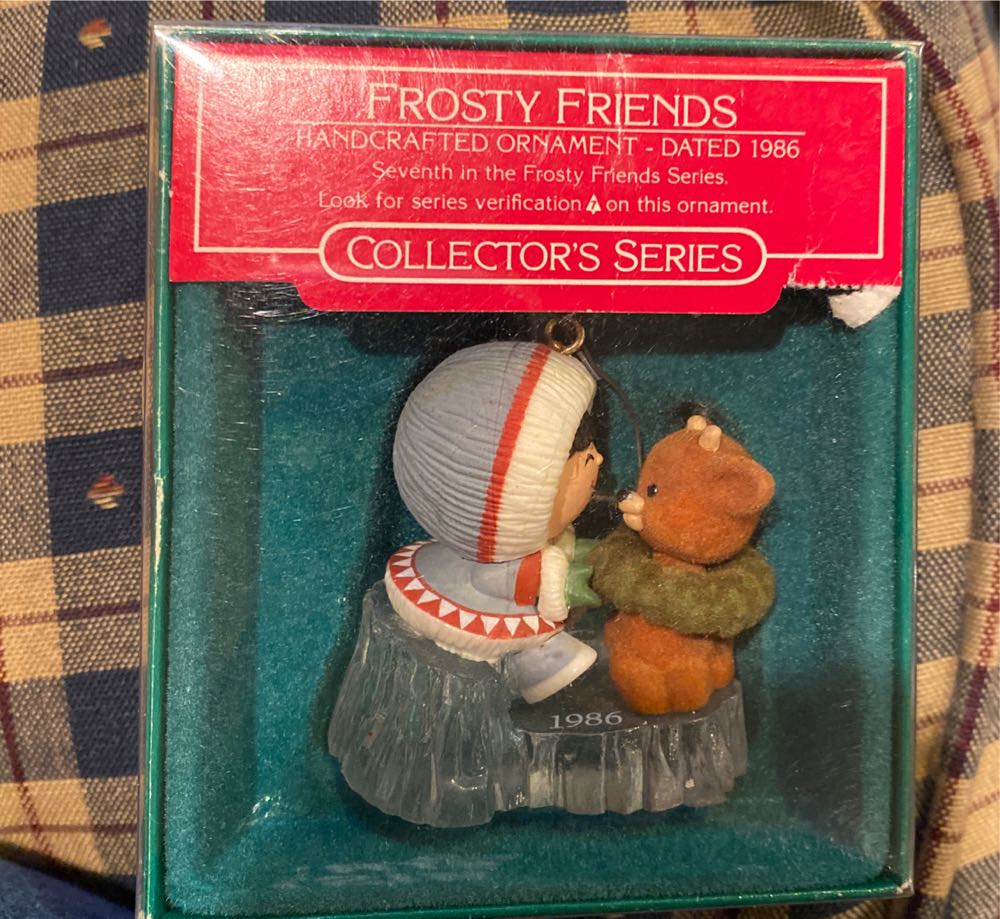 #7 Frosty Friends - Frosty Friends ornament collectible - Main Image 1