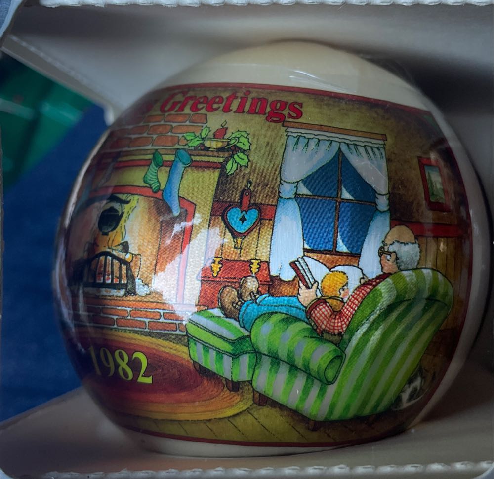 General Foam - 1982 - Christmas Memories Collection - Christmas Greetings - Christmas Memories Collection (Collectible Series) ornament collectible - Main Image 3