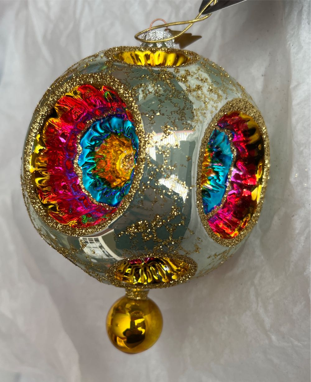 Mooncrater Green ornament collectible - Main Image 3