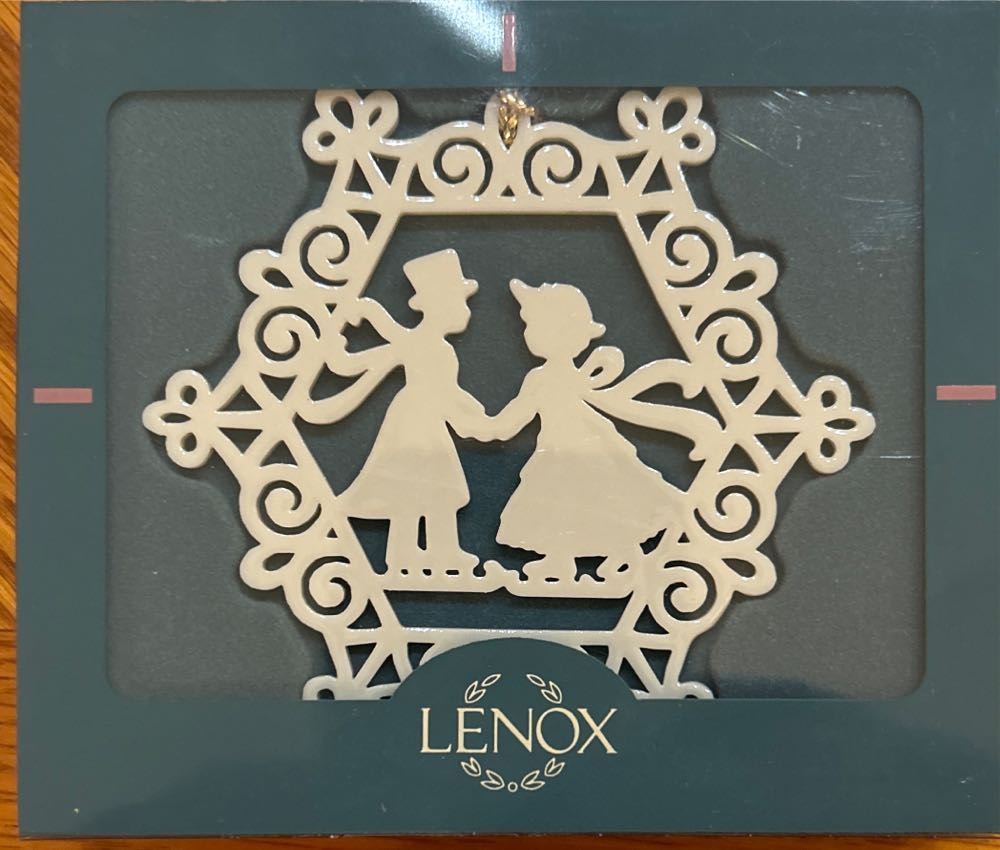 Department 56 Snow Christmas Vacation Clark And Rusty Figurine Village Accessory Multicolored