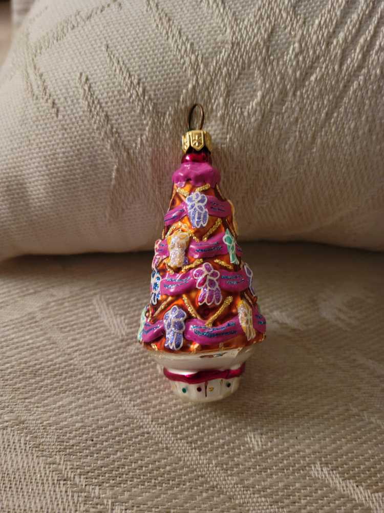 Rolly Polly Nutcracker