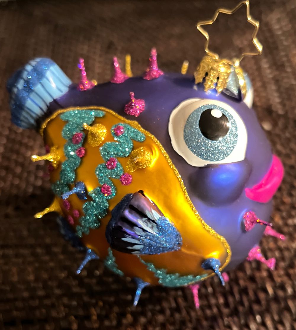 All Puffed Up  ornament collectible [Barcode 026301893172] - Main Image 3