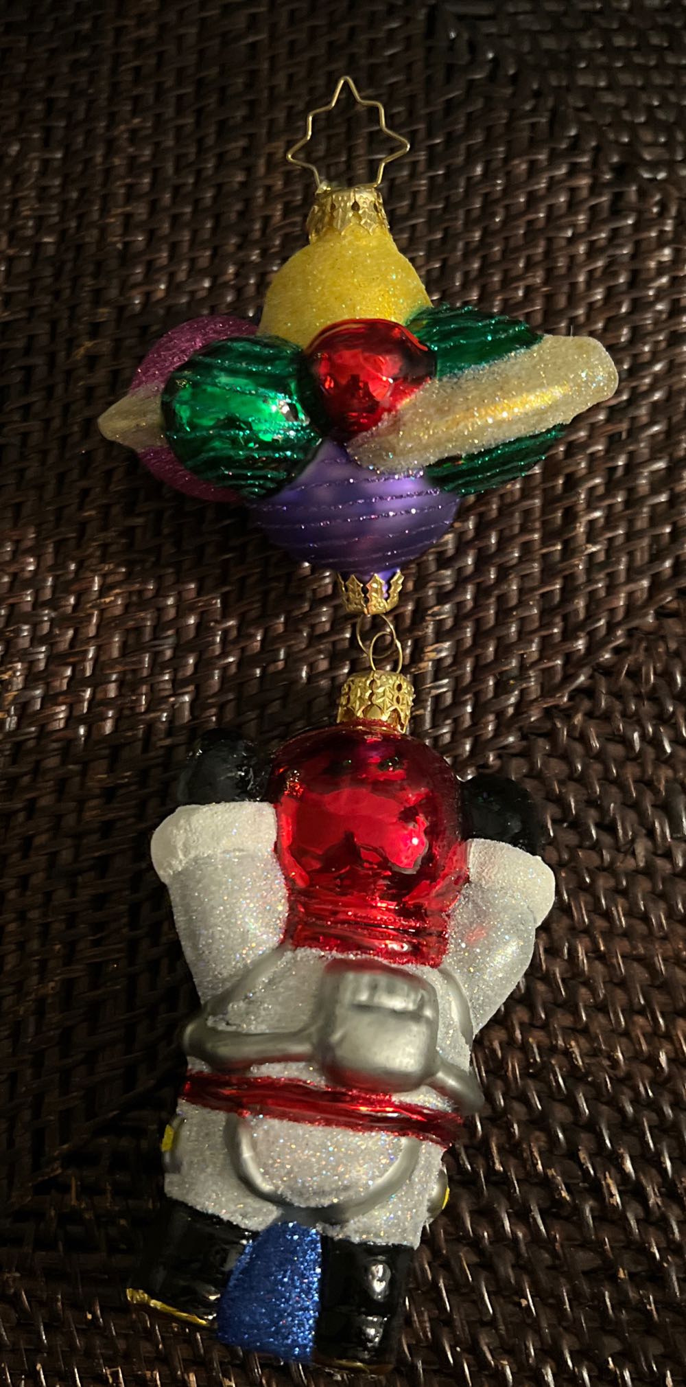 Santa in Space  ornament collectible [Barcode 026301893028] - Main Image 2