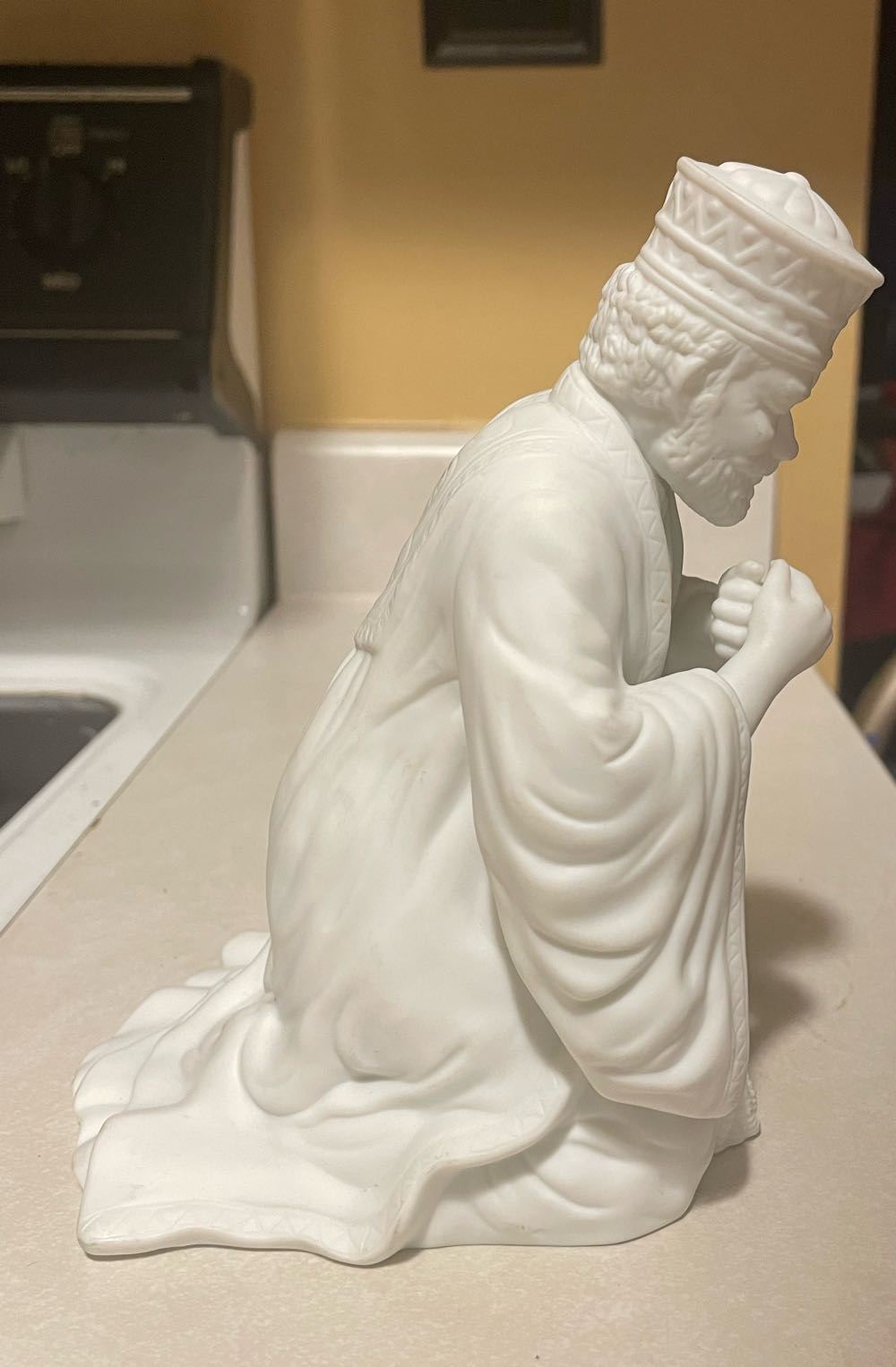 Dept. 56 - Silhouette Treasures - Nativity - “To Honor Him” - Balthazar - 78622 - Magi (Nativity) ornament collectible - Main Image 2