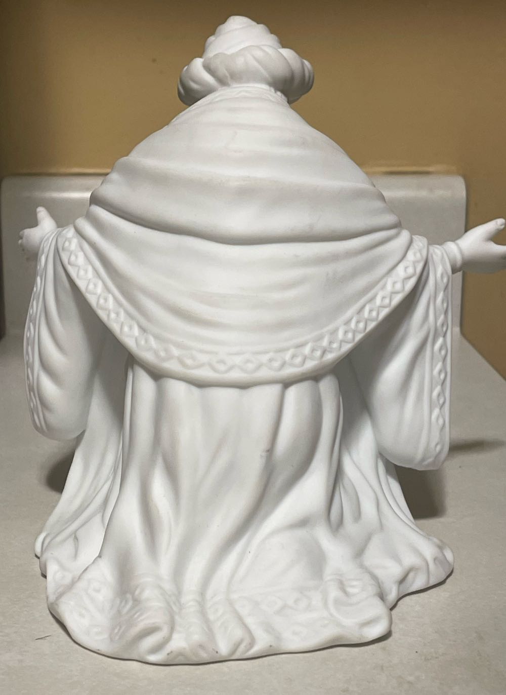 Dept. 56 - Silhouette Treasures - Nativity - “To Honor Him” - Caspar - 78622 - Magi (Nativity) ornament collectible - Main Image 3