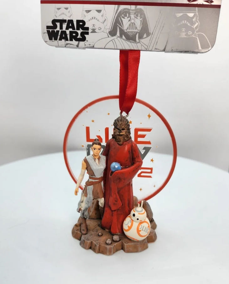Star Wars Life Day - Star Wars: Young Jedi Adventures (Star Wars) ornament collectible [Barcode 465063456407] - Main Image 2