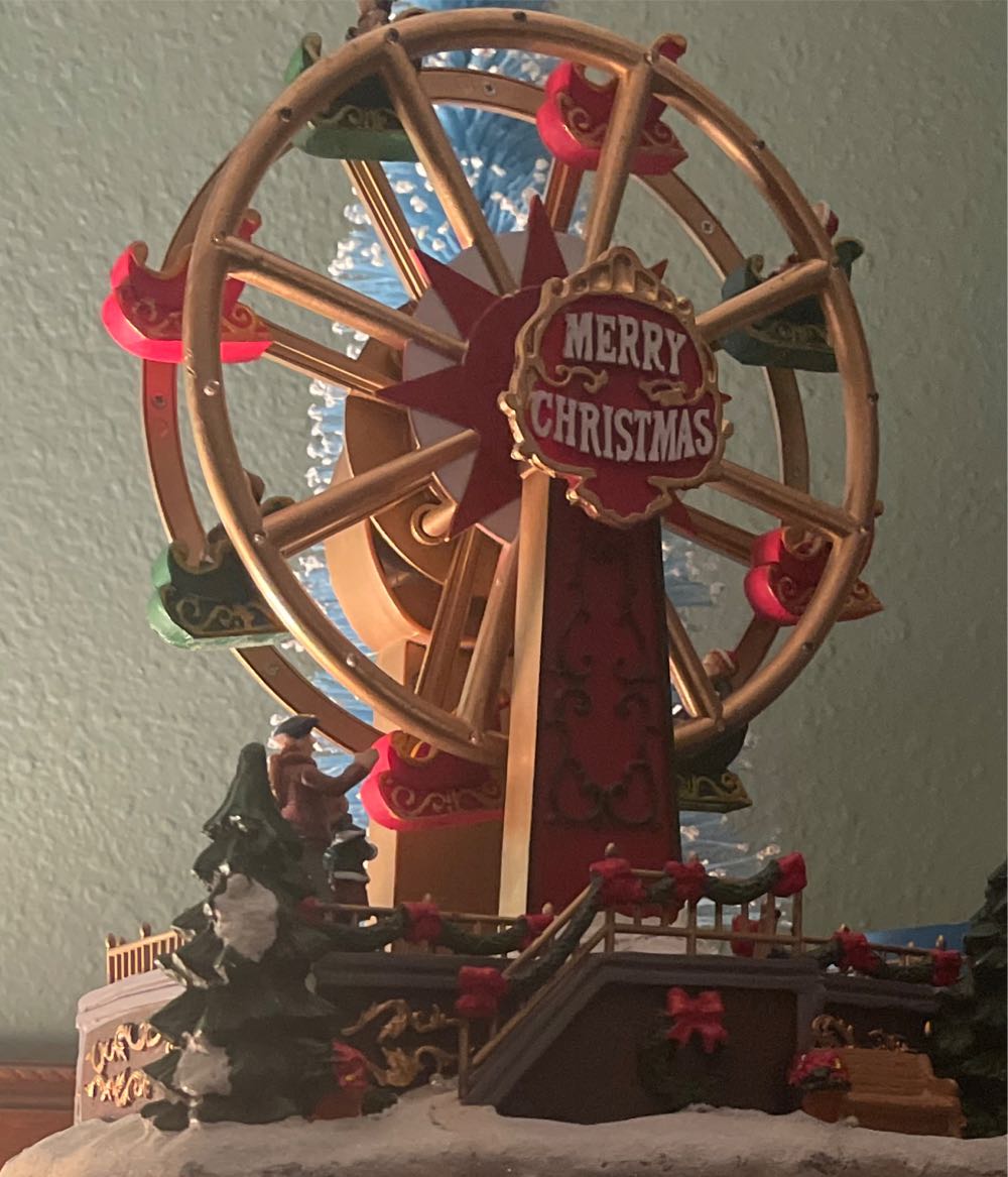 St Nicholas Square Ferris Wheel Illuminated Motion Music 8 Songs New In Box !  ornament collectible [Barcode 400693974280] - Main Image 2