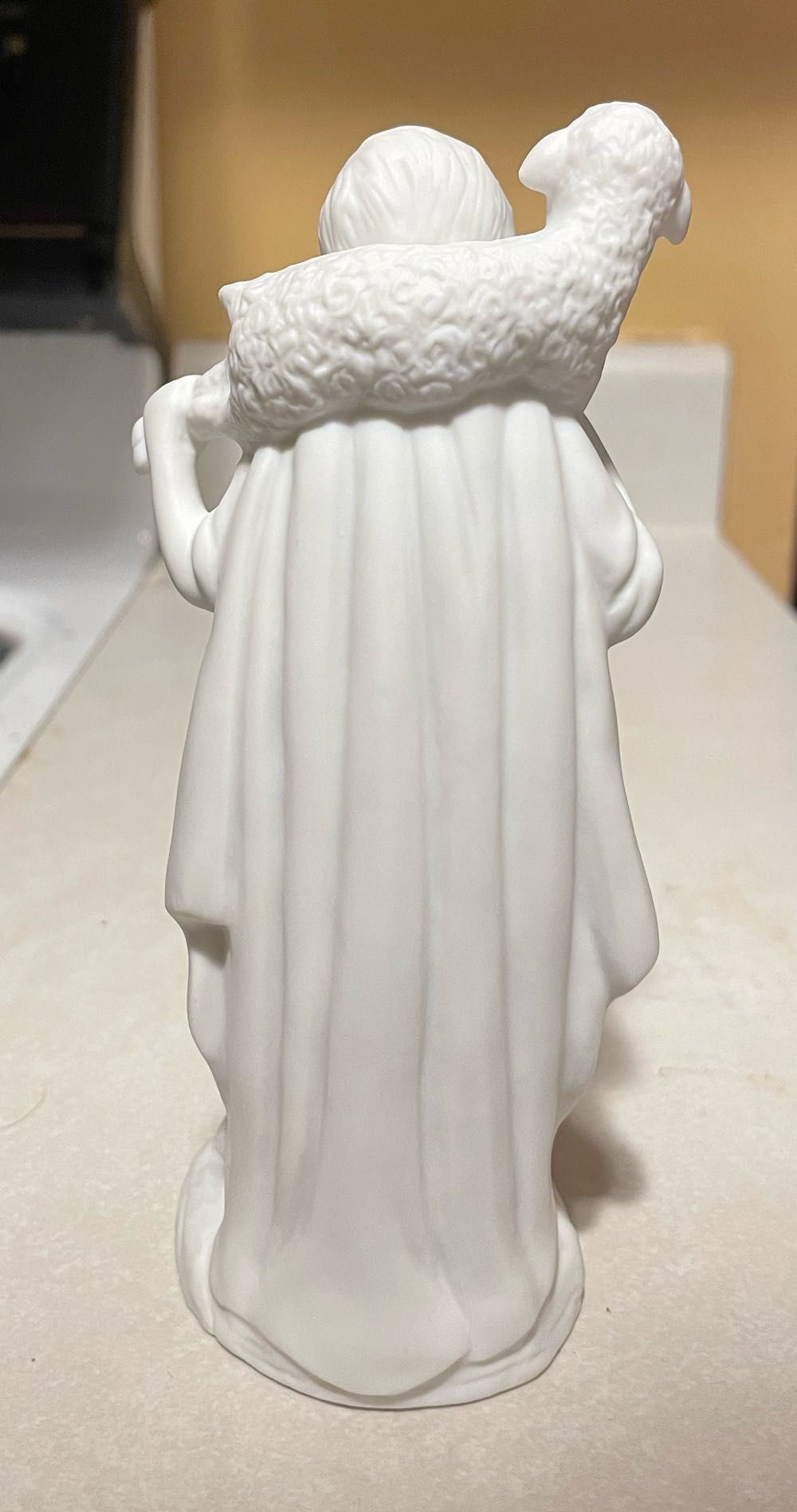 Avon - Nativity Collectibles - 1993 - Shepherd - Shepherd With Lamb - Shepherd (Nativity) ornament collectible - Main Image 2