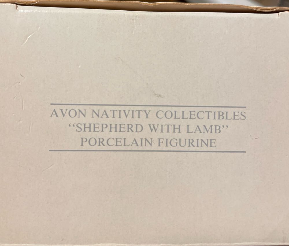 Avon - Nativity Collectibles - 1993 - Shepherd - Shepherd With Lamb - Shepherd (Nativity) ornament collectible - Main Image 4