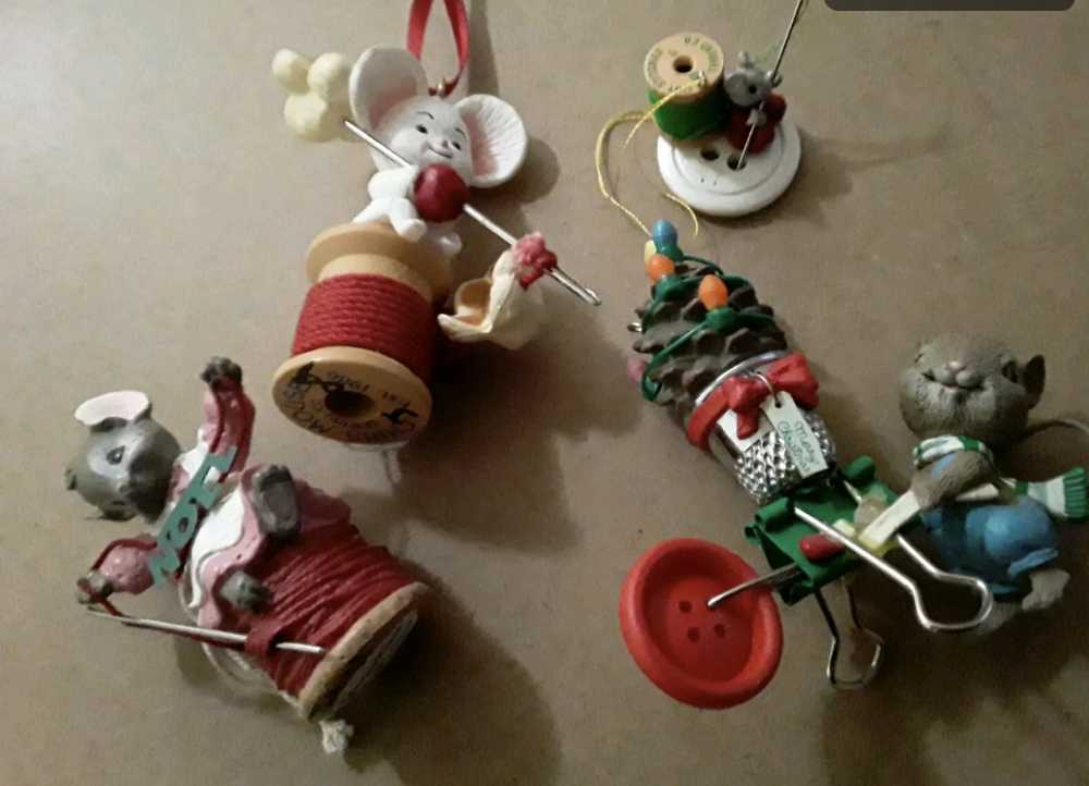 Sewing Mice Assorted-No Box  (Mice, Sewing) ornament collectible - Main Image 2